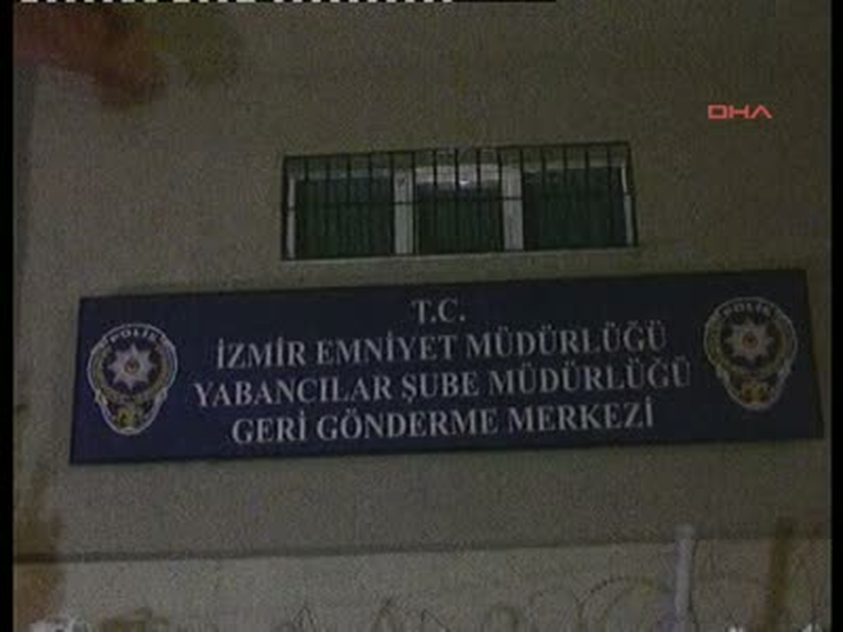 46 Mülteci, Yabancılar Şube\'de