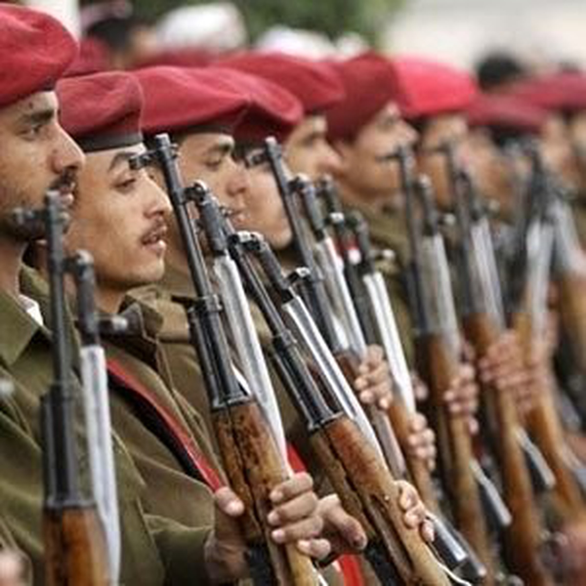 Yemen\'in Güneyindeki Çatışmalar -4 Militan Öldürüldü