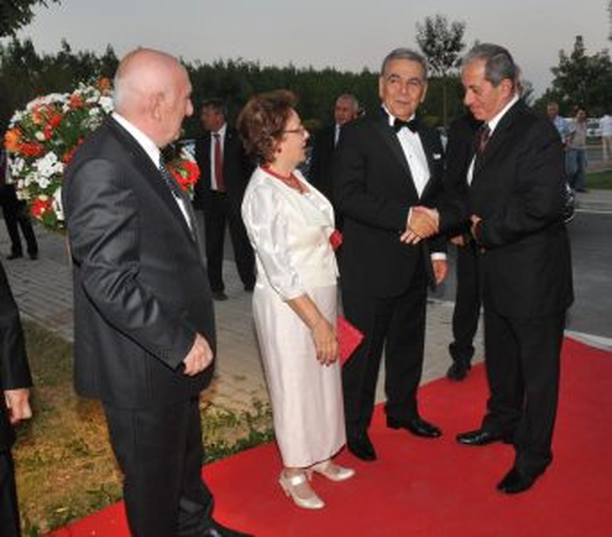 90. Yıl Coşkusu İnciraltı\'nda Kutlandı