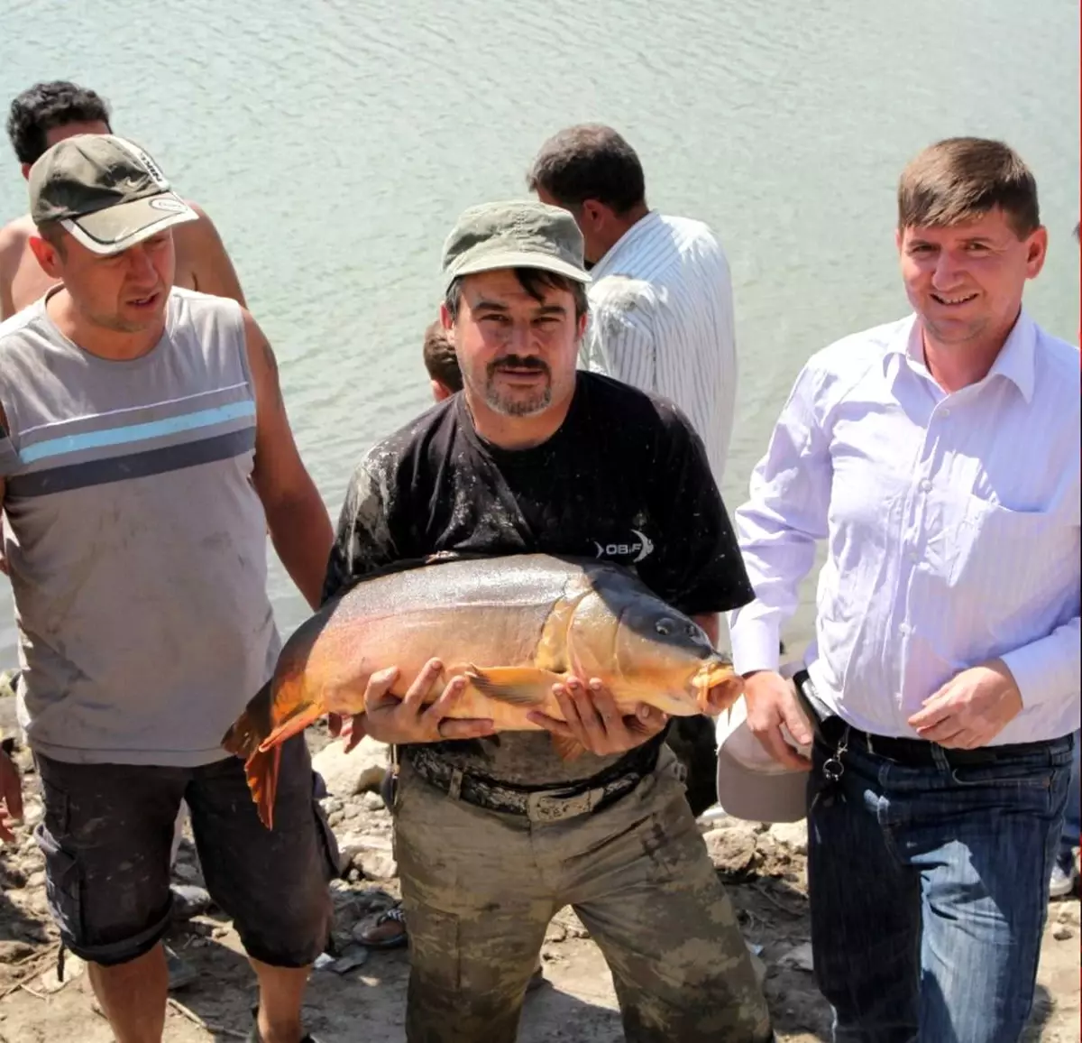 Akse Göletindeki Balıklar Altıntaş'a Taşındı