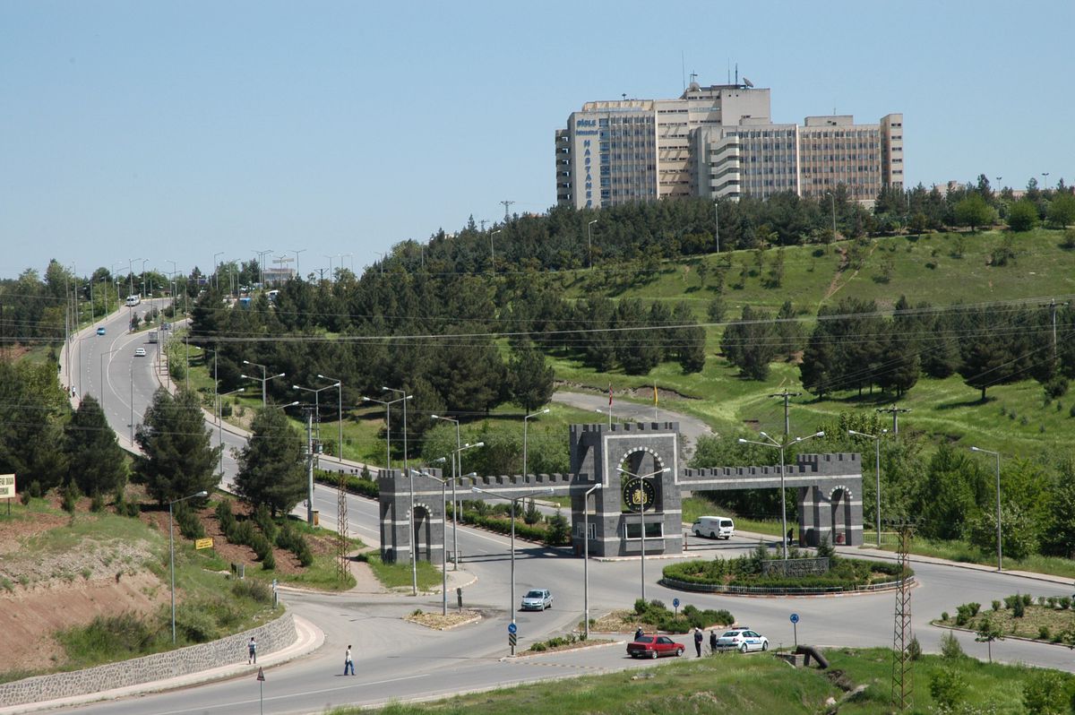 Dicle Üniversitesi Kayıt Maratonu Sona Erdi