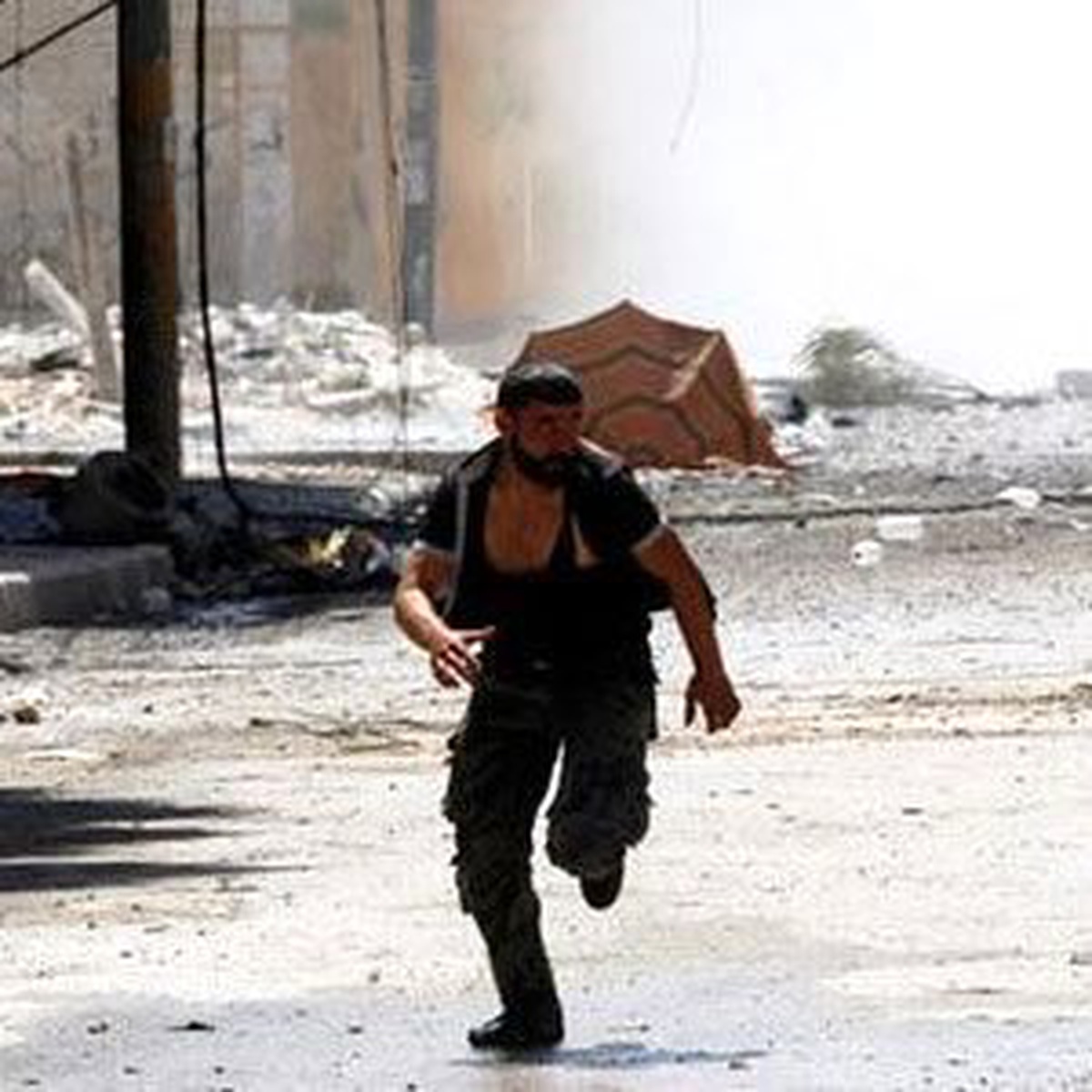 Halep\'te İki Patlama: 17 Ölü, 40 Yaralı
