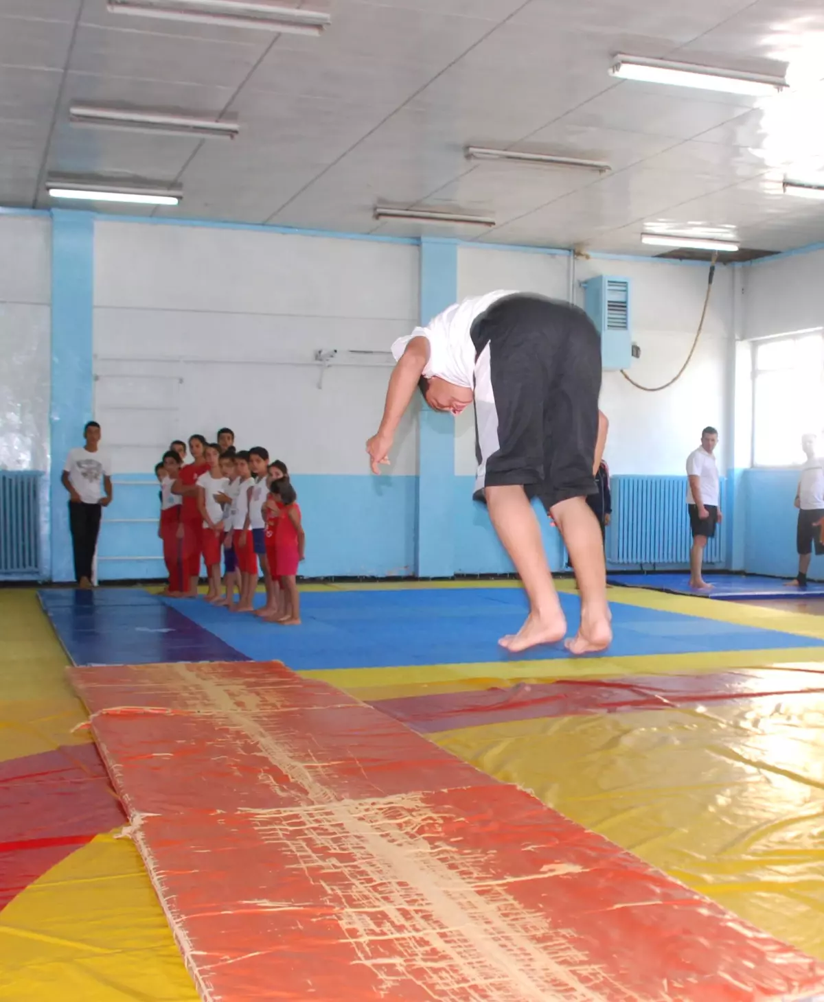 Jimnastik Kursuna Yoğun İlgi