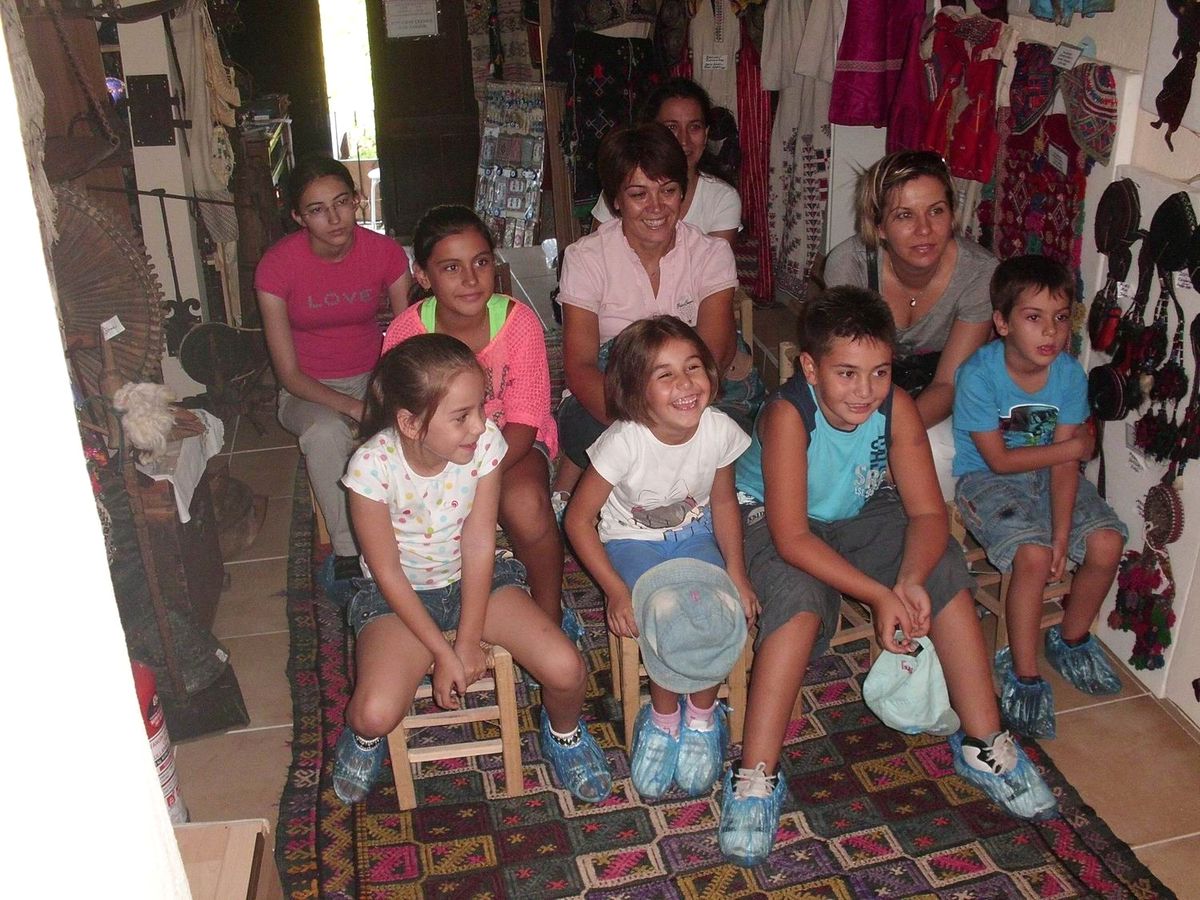 Karagöz ve Hacivatı Müzede Yaşatıyor