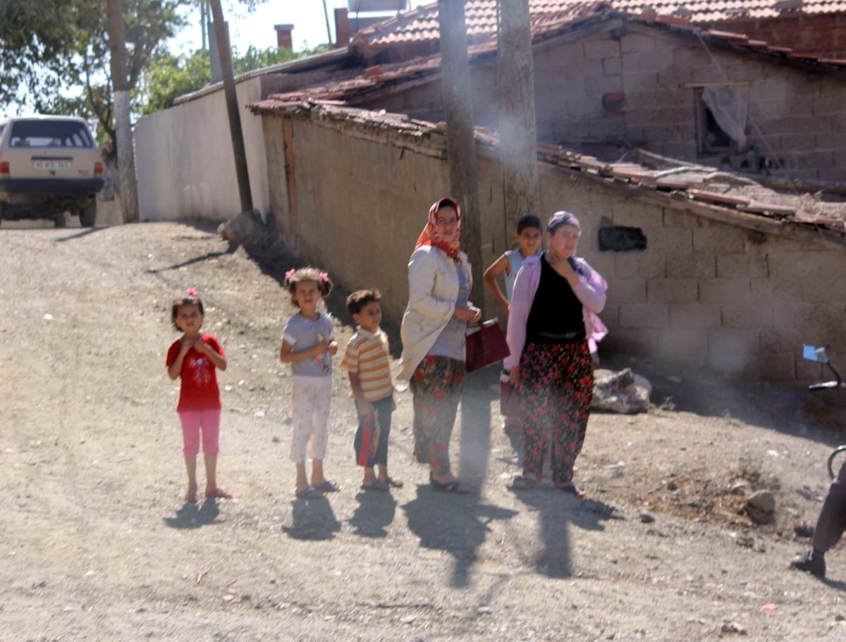 Kazdağları\'ndaki Yangın 2 Köyü Tehdit Ediyor