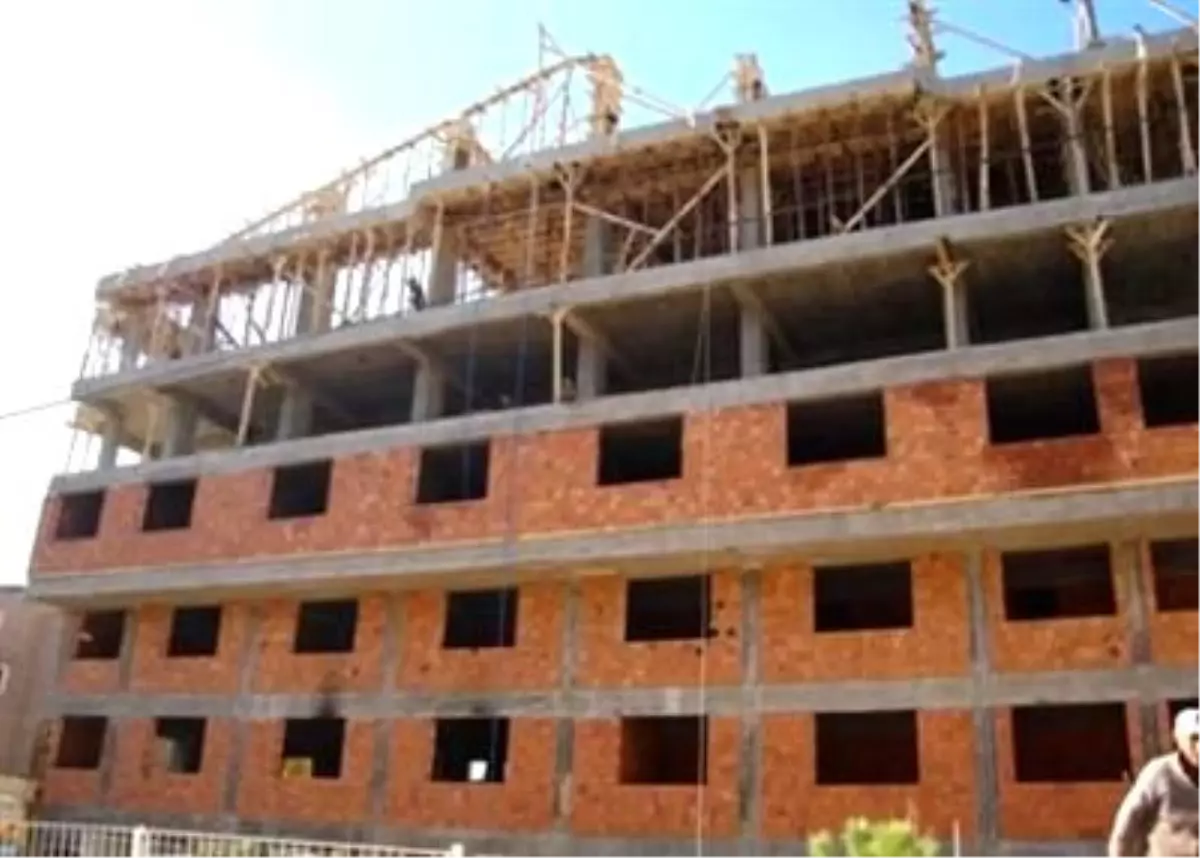 Kdv Artışı Korkuttu İnşaatçı Ruhsata Koştu