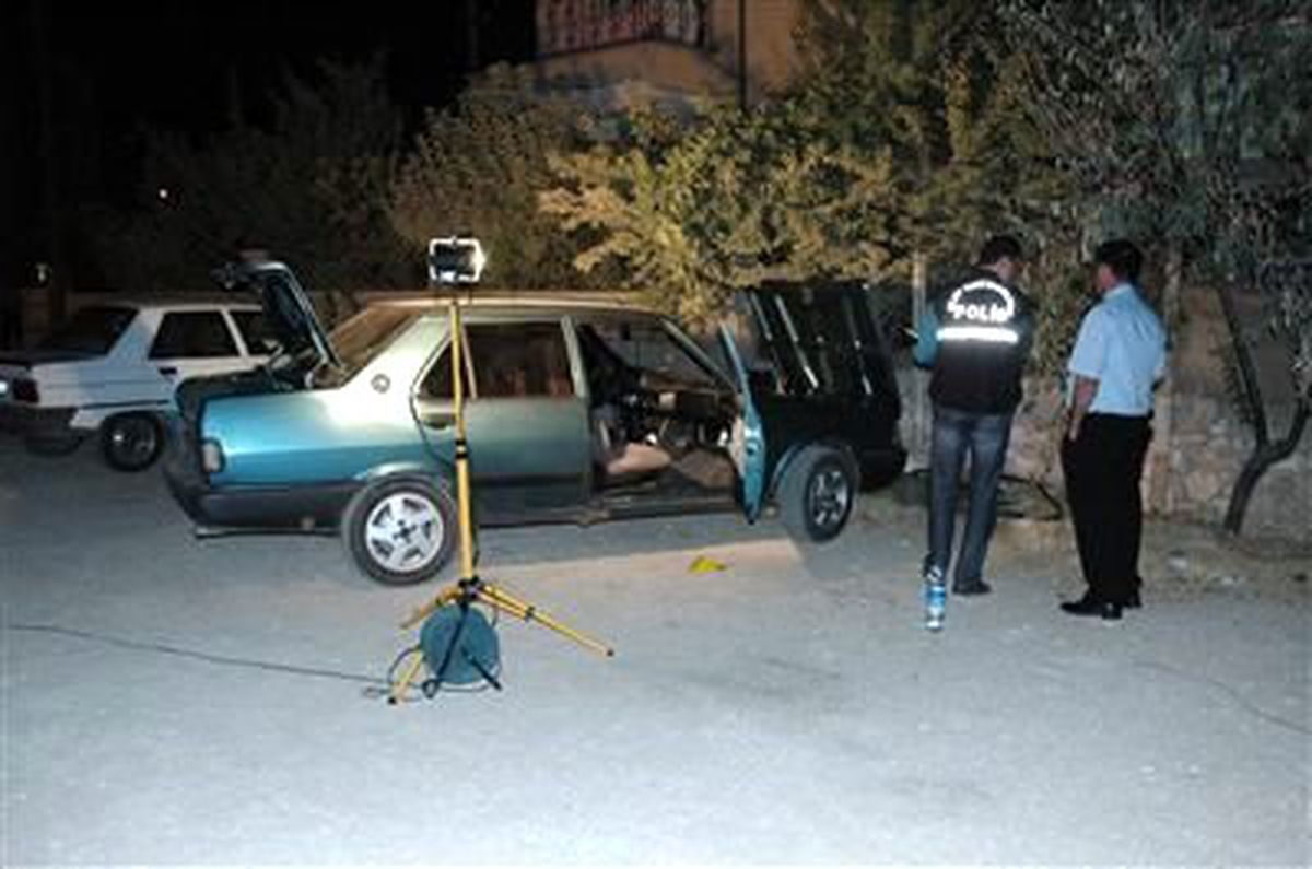 Çakmağa Gaz Doldururken Patlama Oldu