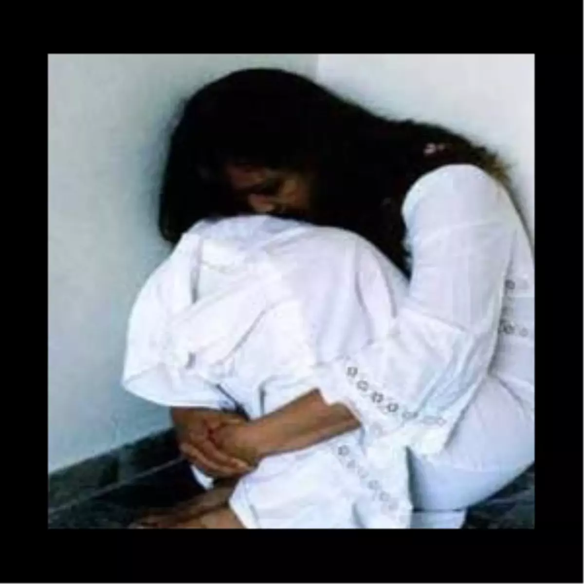 15 Yaşındaki Kız Hamile Çıktı