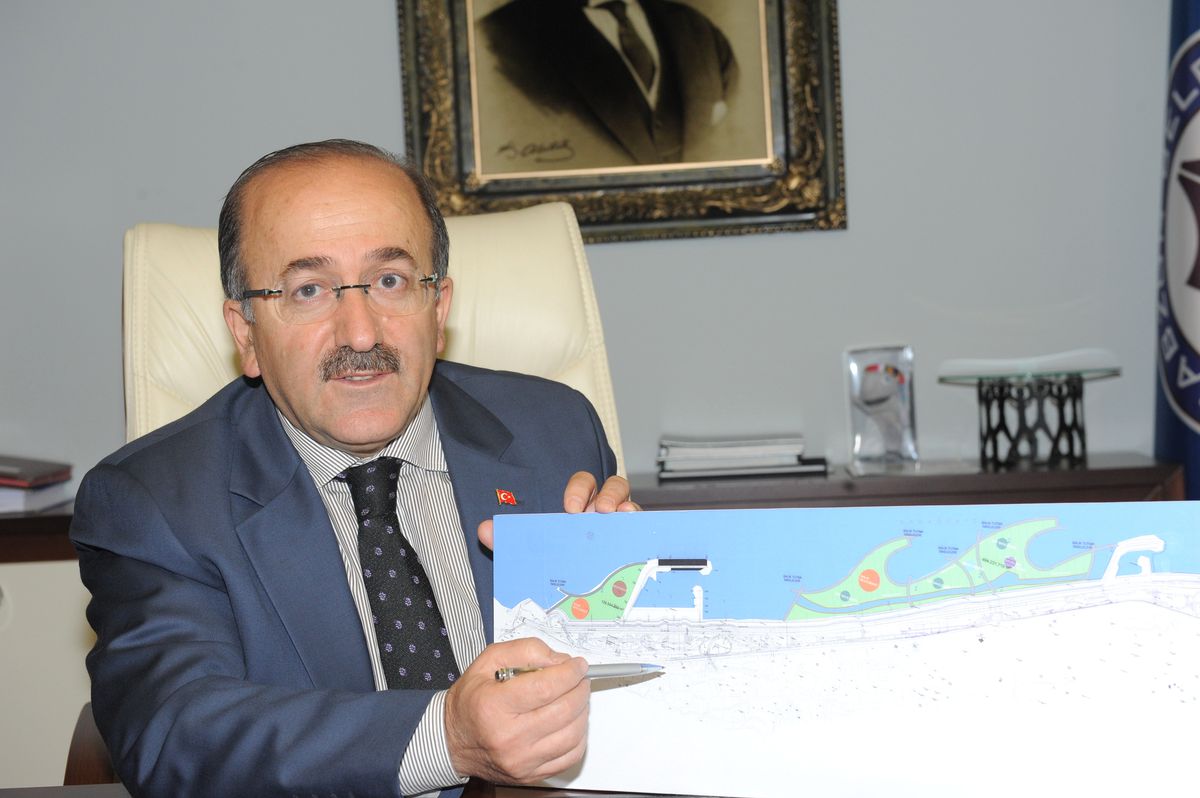 Trabzon\'a 762 Bin Metrekarelik Yeni Dolgu Alanı Geliyor