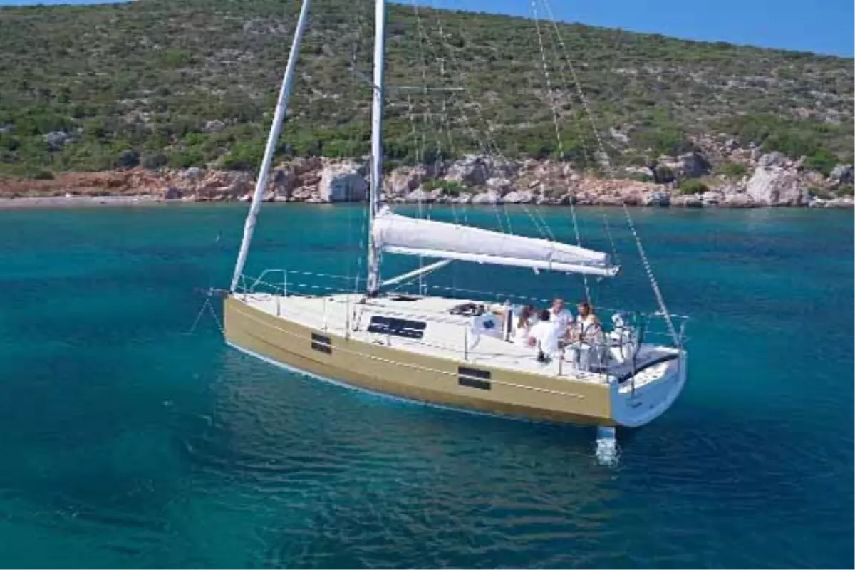 Cannes Internatıonal Boat Show\'da Sırena Marine Çıkartması