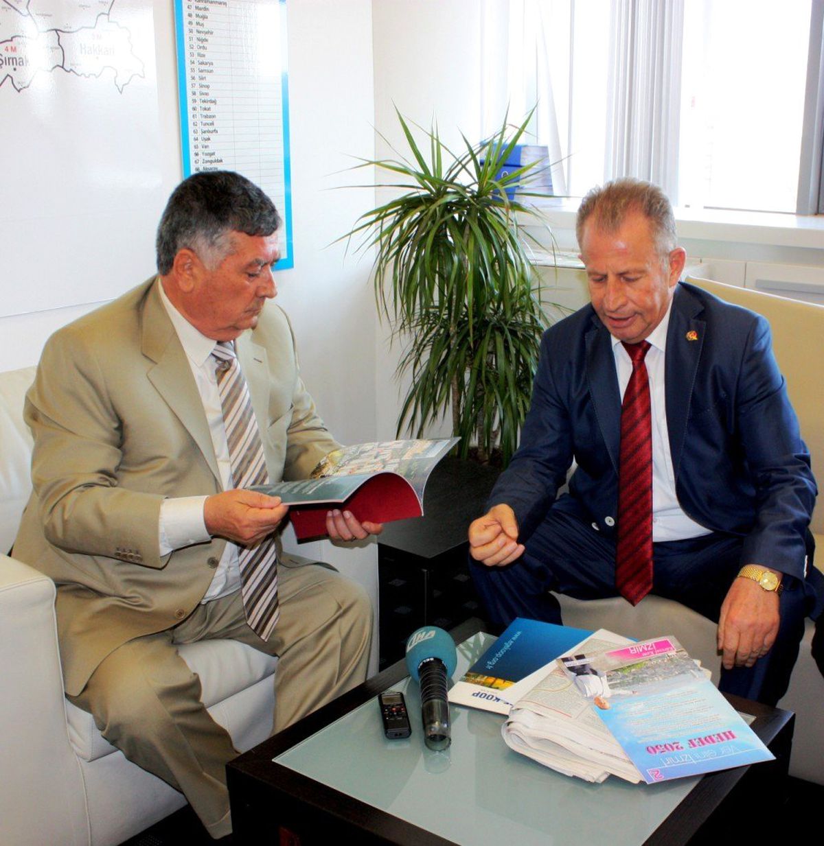 CHP Genel Başkan Yardımcısı Adnan Keskin, Ege-Koop Projesine Övgü Yağdırdı