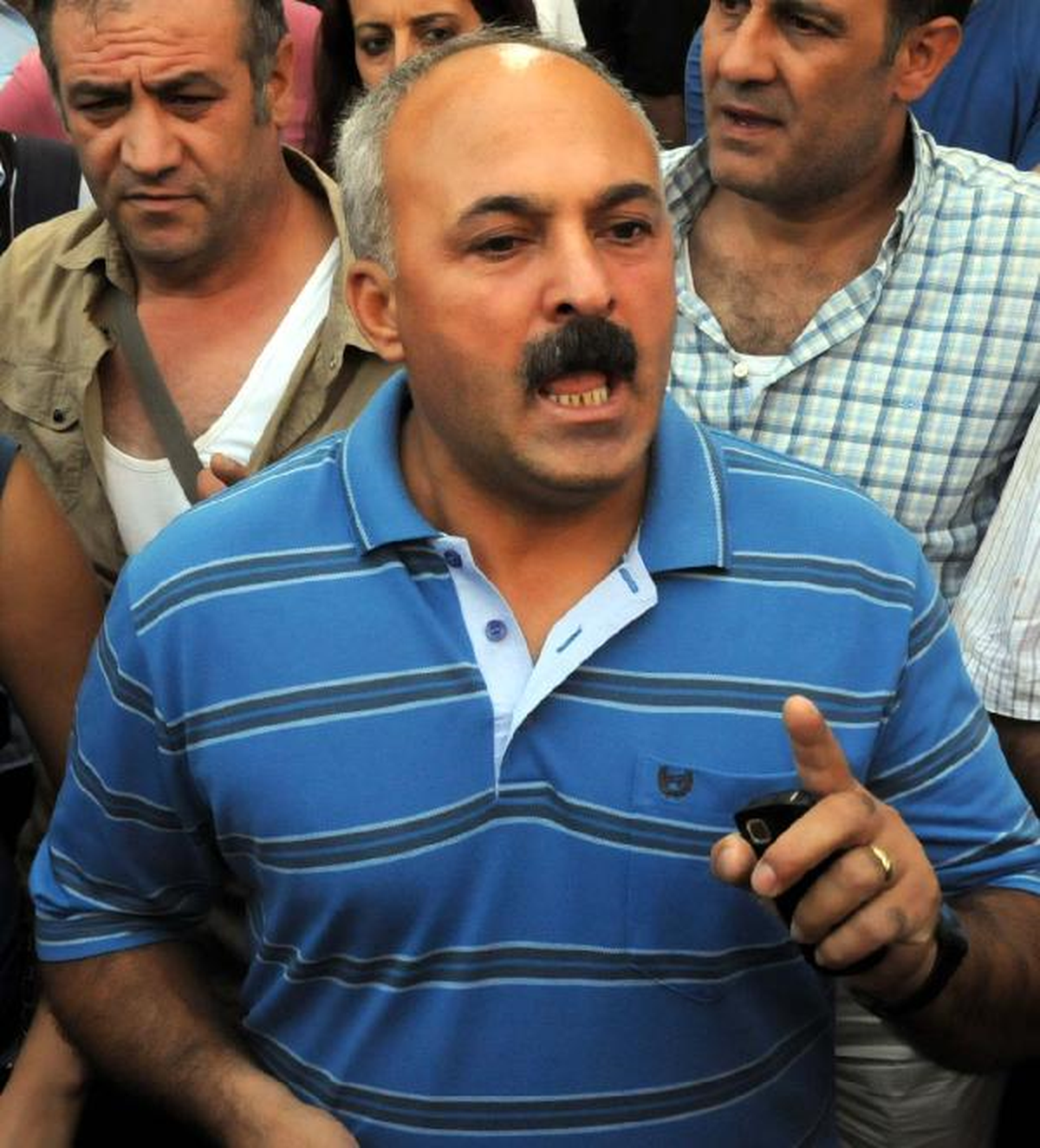 Diyarbakır\'da 4+4+4 Gerginliği