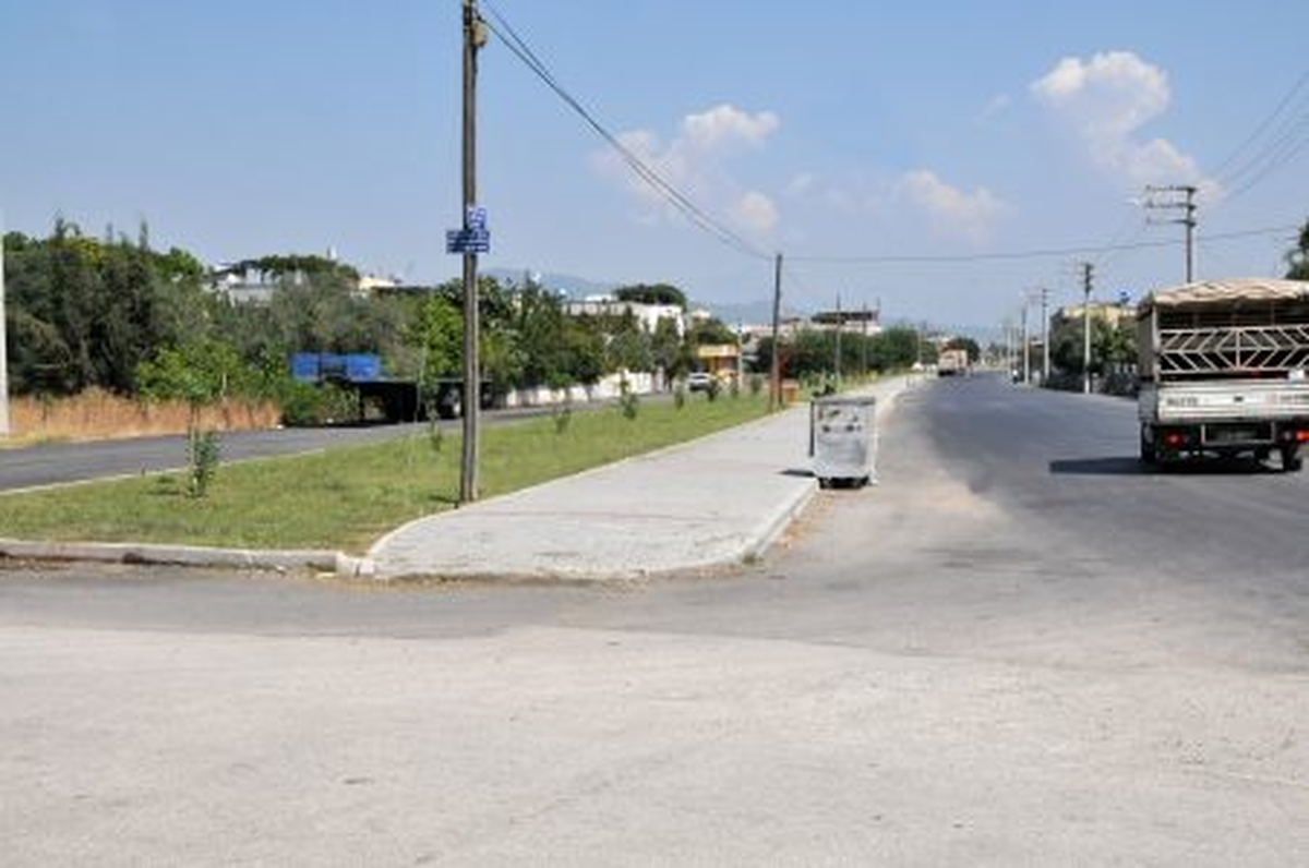 Dumlupınar Mahallesine Yürüyüş Yolu
