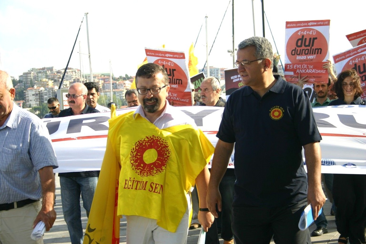 Eğitim Sen, Mersin Şubesine Yapılan Saldırıyı Kınadı