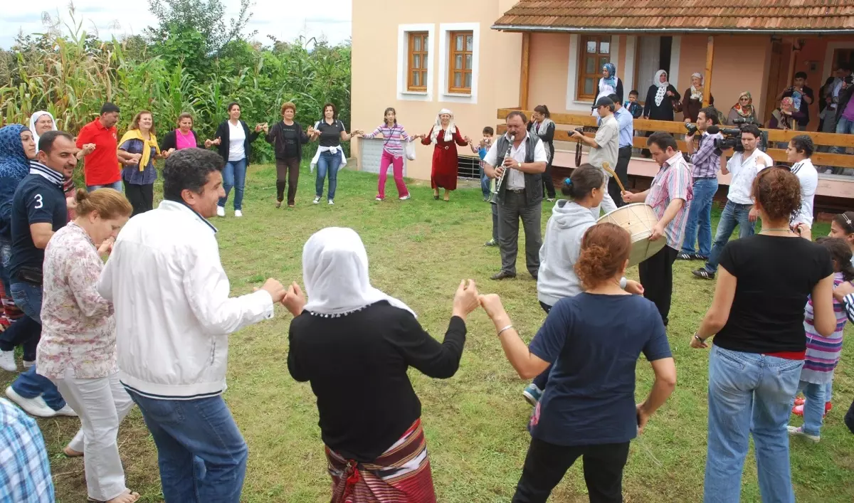 Eko Tatil Köyü\'nden Kardeşlik Mesajı Çıktı