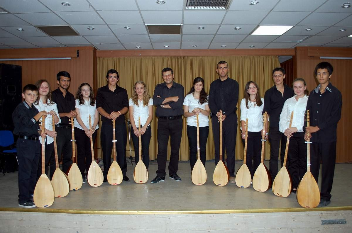 Hem Kursiyerlerinden Konser