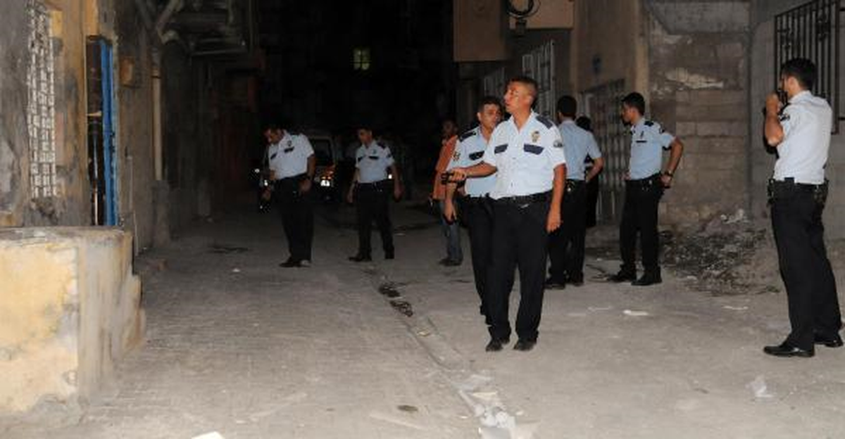 Kardeşi Tabancayla Ağır Yaraladı