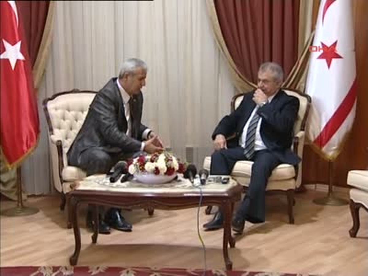 KKTC Başbakanı Küçük, CHP Kahramanmaraş Milletvekili Özbolat\'ı Kabul Etti
