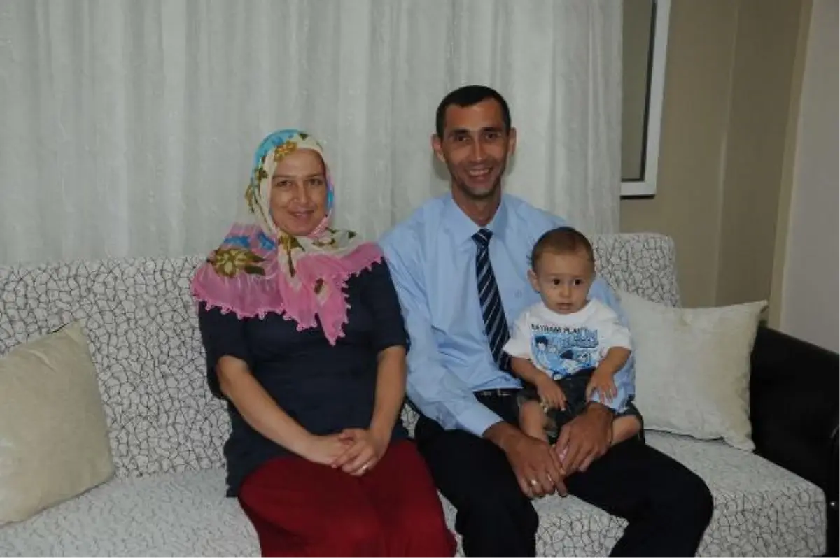 Kömürlükte Yaşayan Ailenin Buruk Sevinci