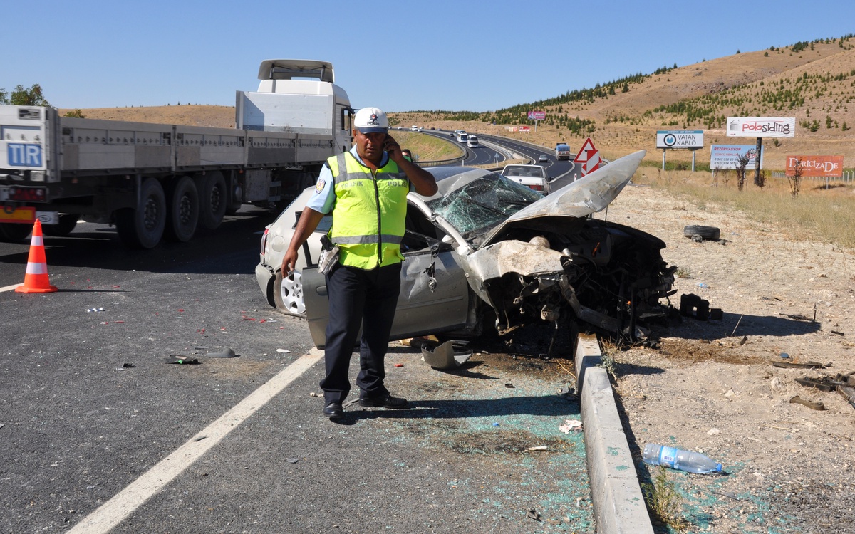 Konya Yolunda Feci Kaza: 1 Ölü