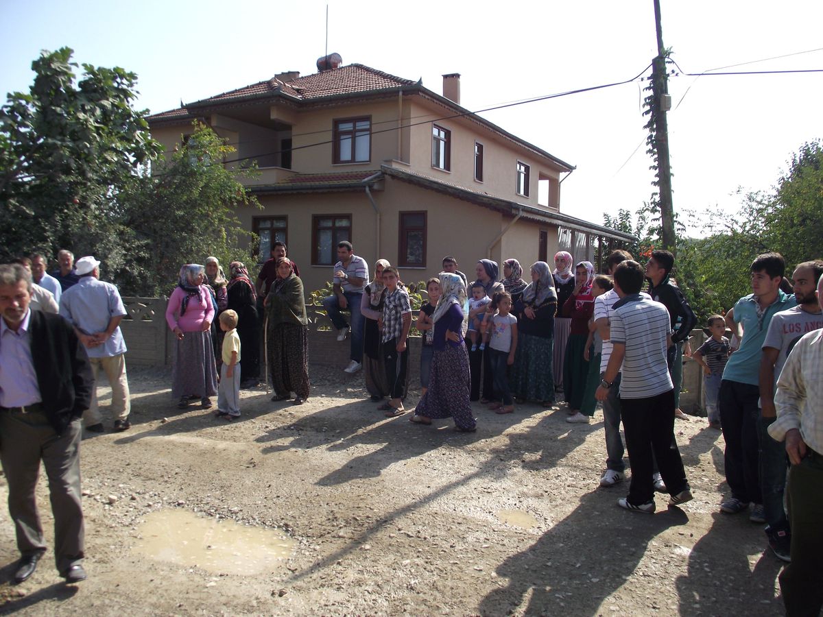 Köylülerden Taş Ocağı Tepkisi
