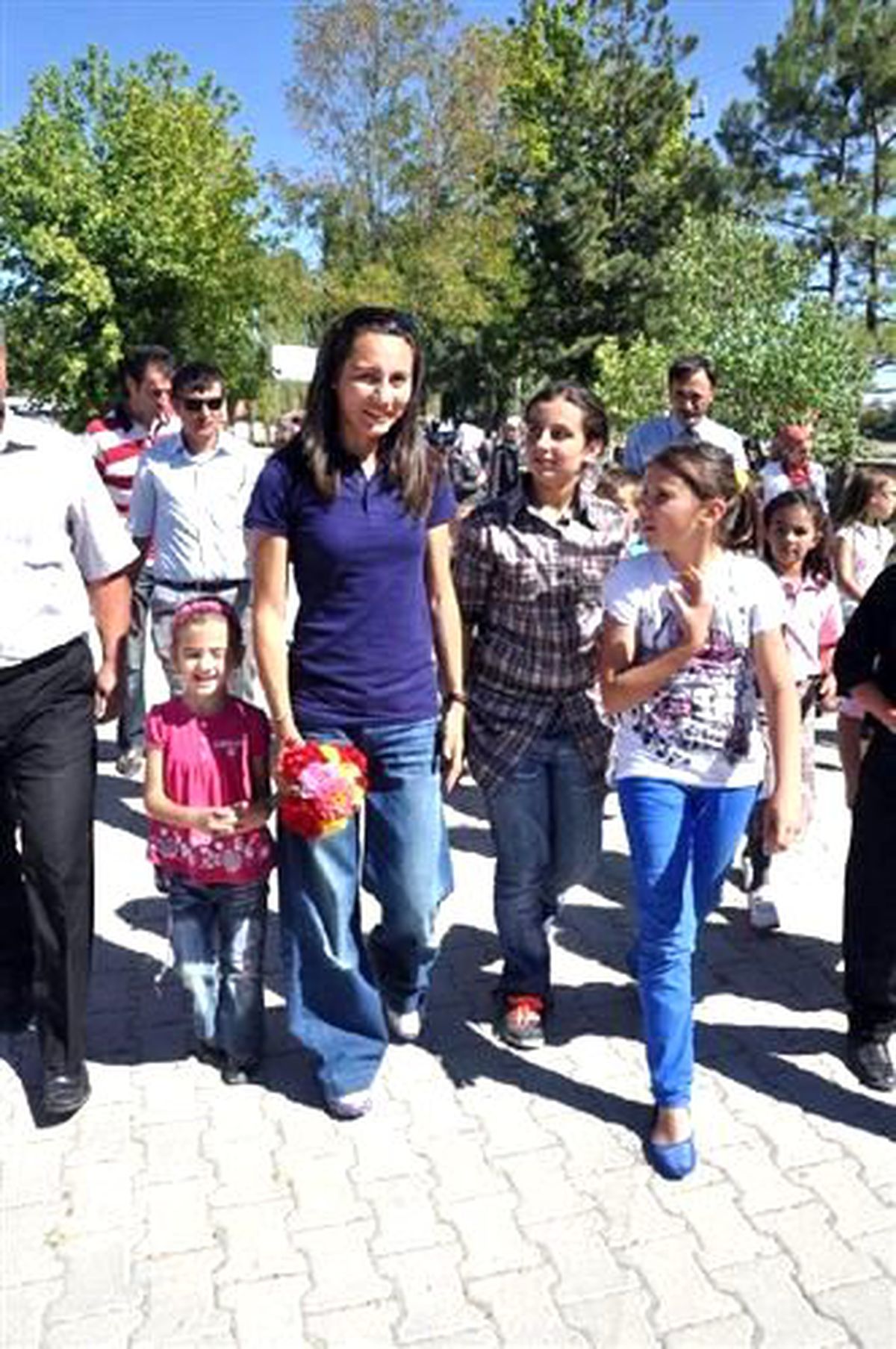 Olimpiyat Şampiyonu Aslı, Beden Eğitimi Öğretmeni Oldu