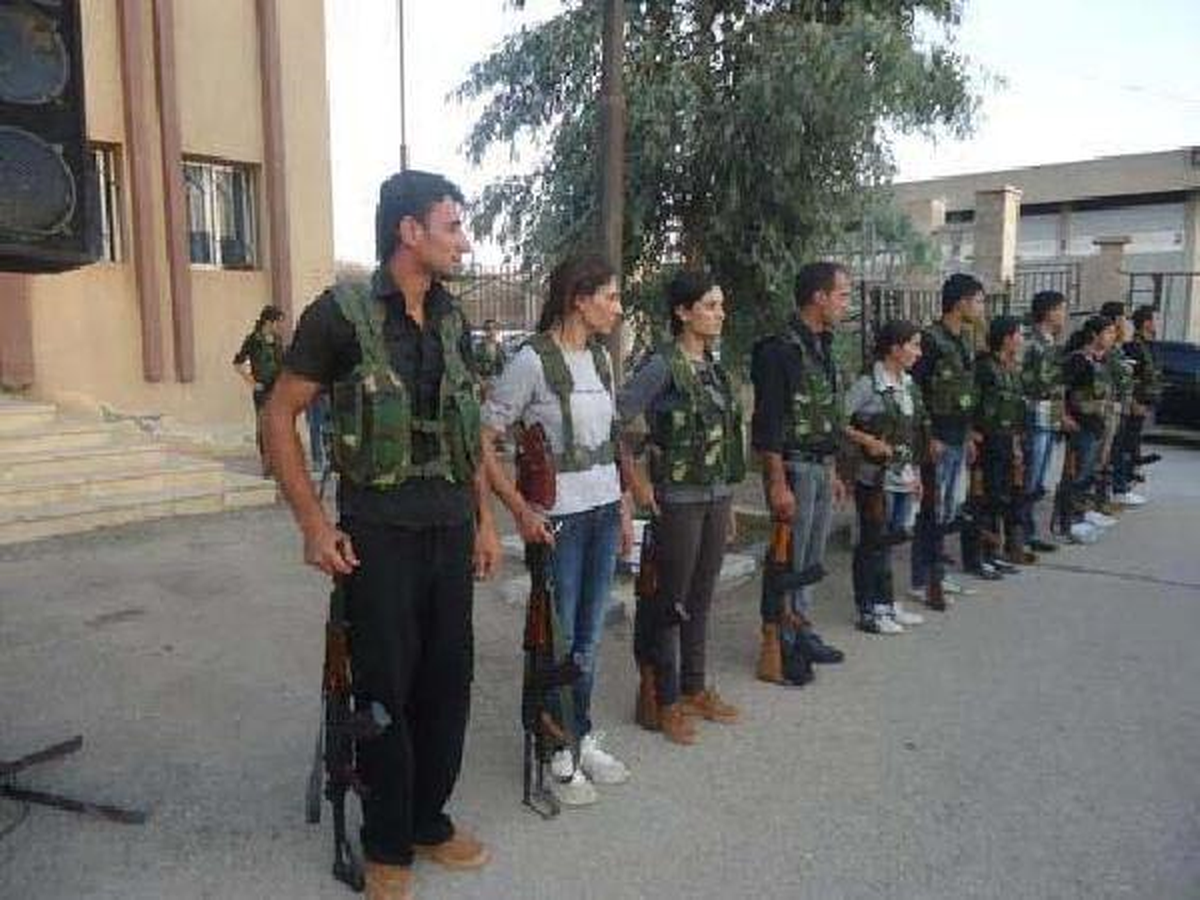 Pyd, Suriye\'de Çocuklara Silahlı Eğitim Veriyor İddiası