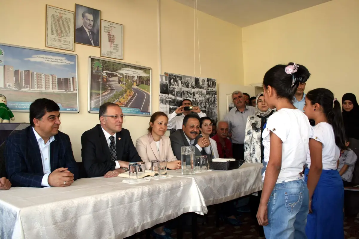 Şehitkamil Belediye Başkanı Rıdvan Fadıloğlu, Sosyal Tesisleri Gezdi