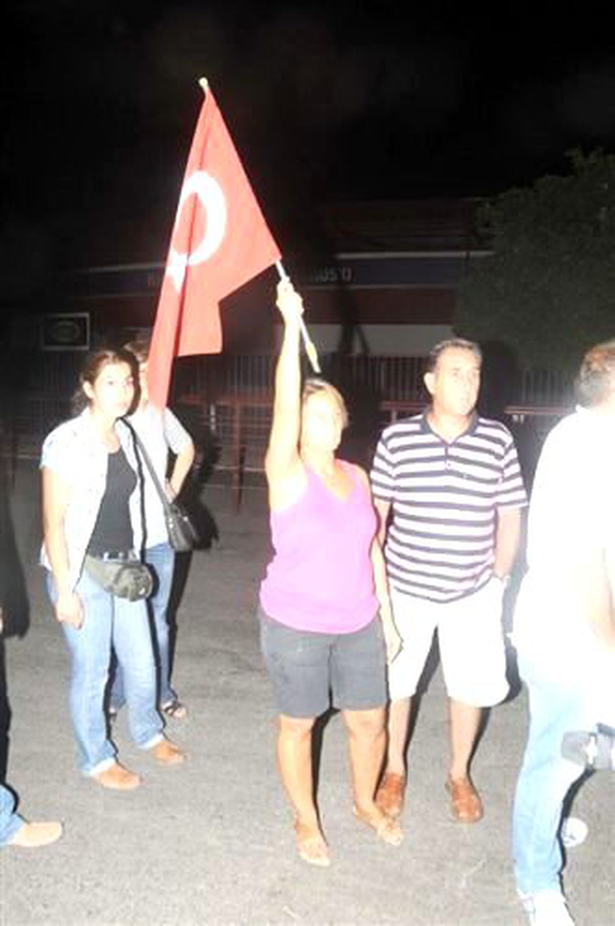 Şehitler İçin Araç Konvoyu