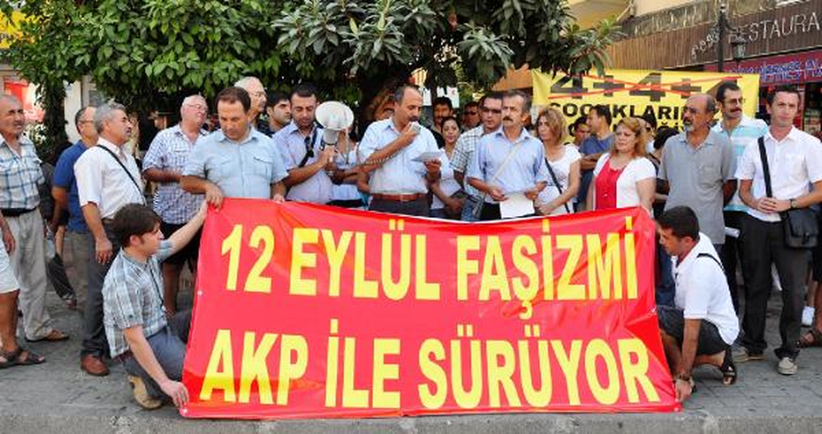 12 Eylül Darbesi Protesto Edildi