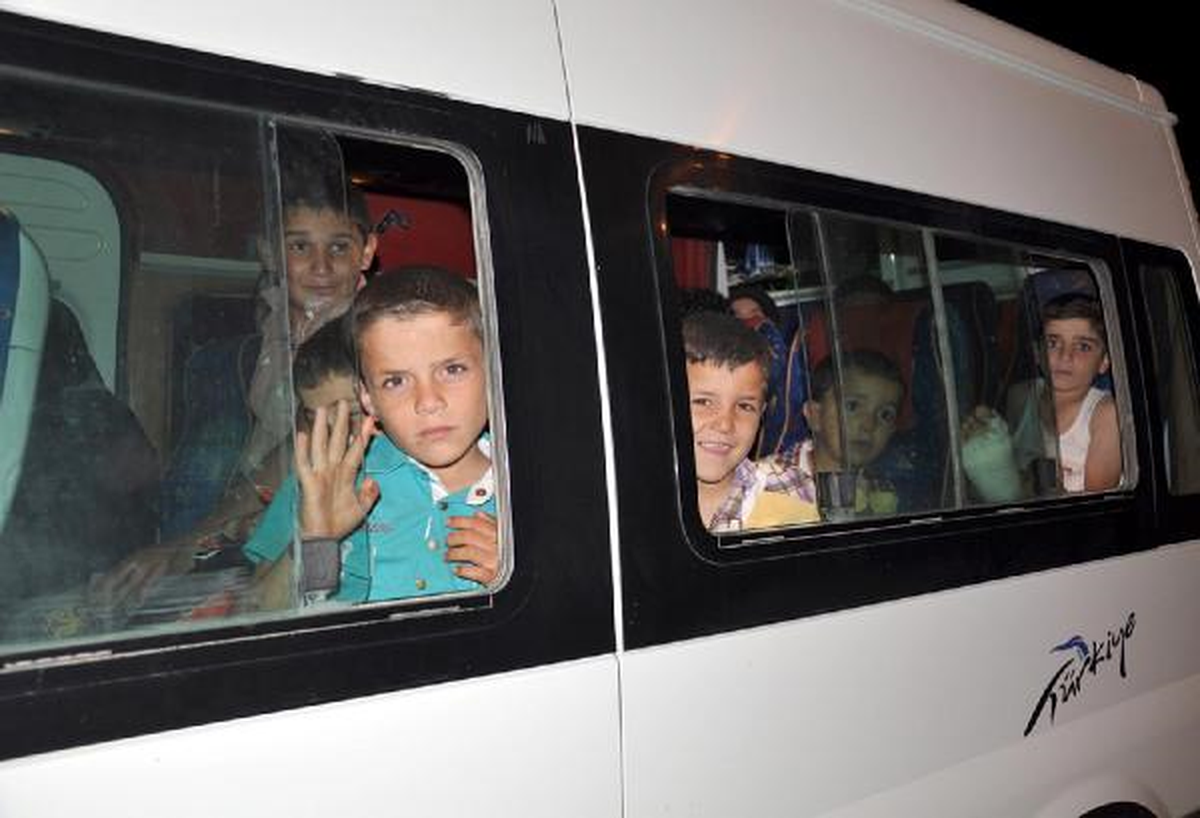 715 Suriyeli Daha Türkiye\'ye Sığındı