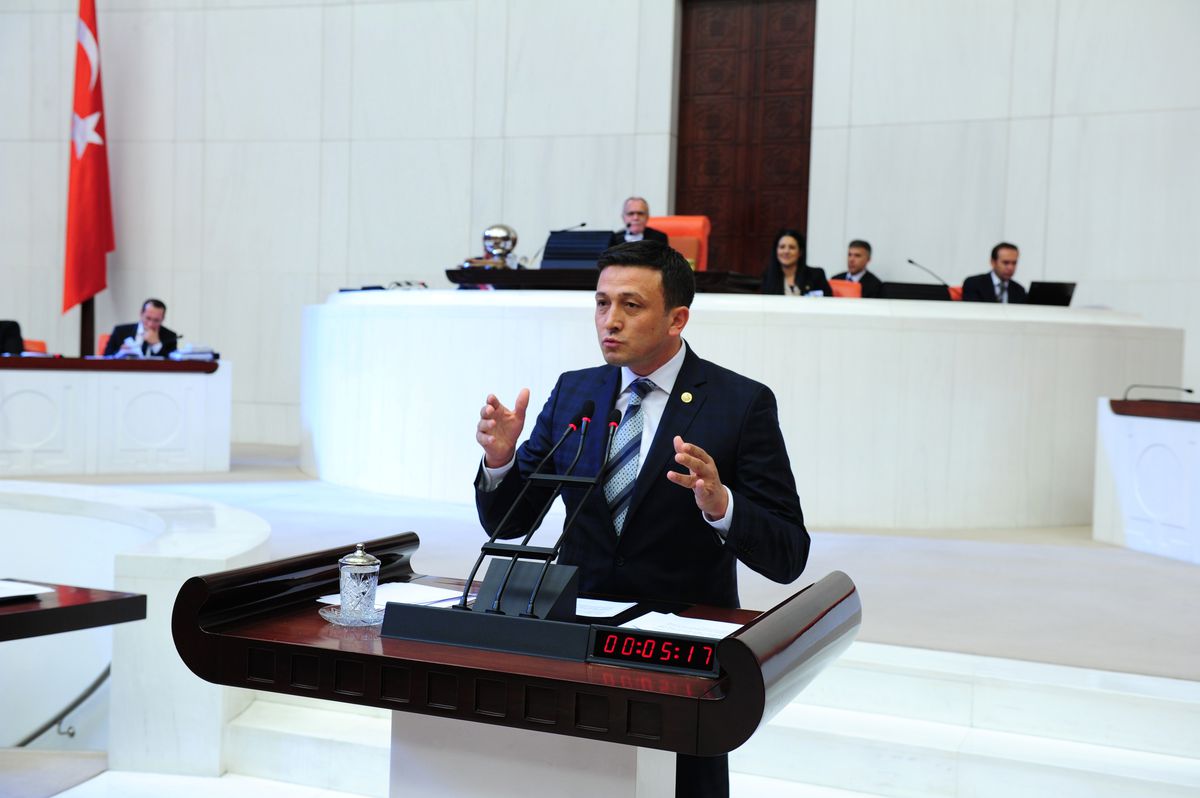 AK Parti Milletvekili Dağ, CHP İzmir Milletvekillerini Eleştirdi