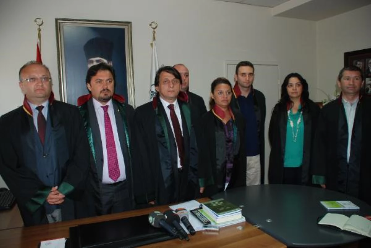 Bursa\'da Avukatlar, Cuma Günü Duruşmalara Girmeyecek