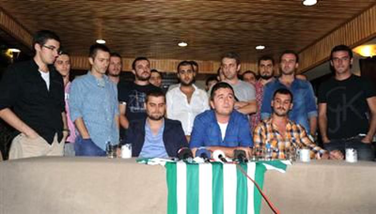 Bursaspor Taraftarı\'ndan Sert Açıklama