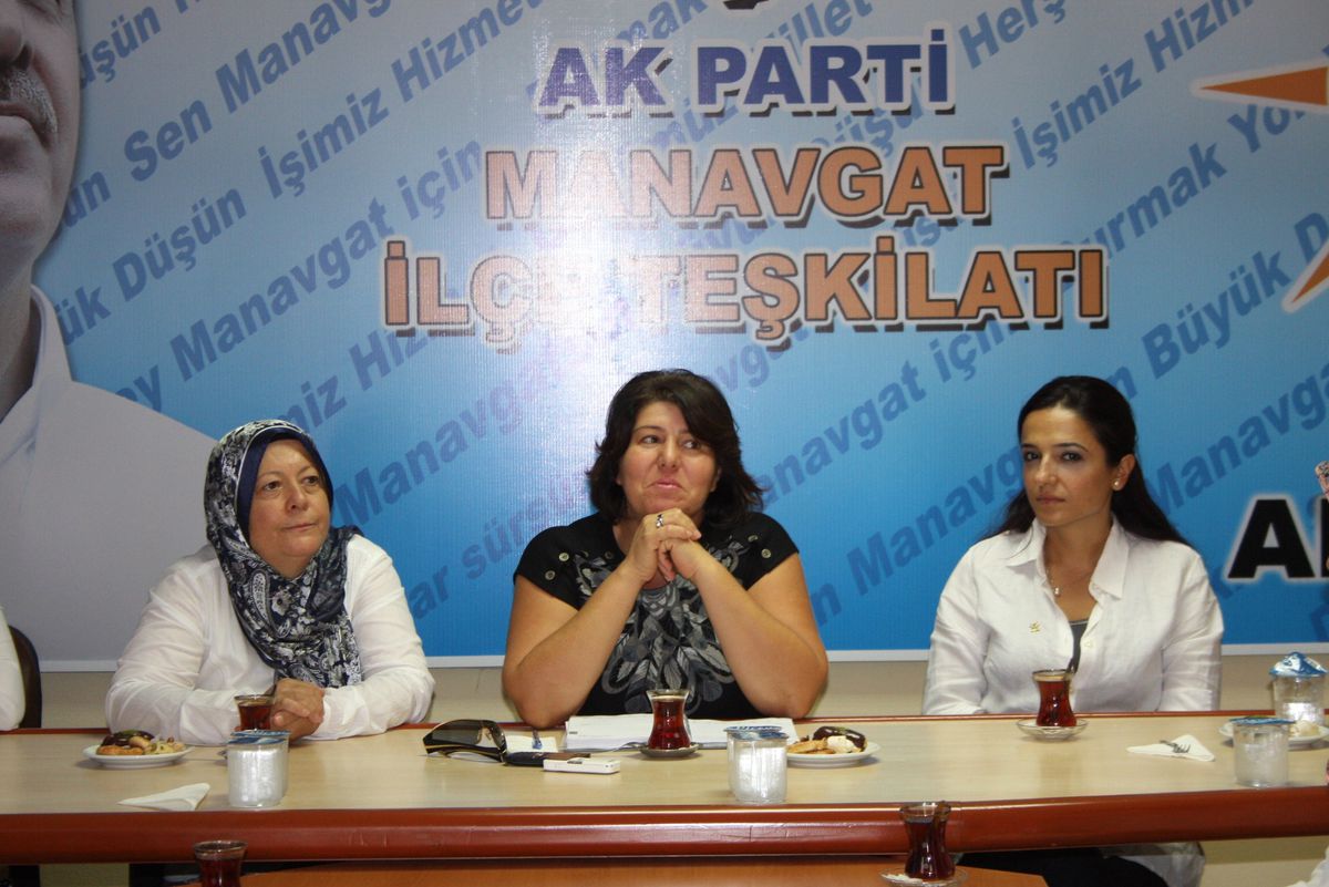 CHP\'den AK Parti ve MHP\'ye Ziyaret