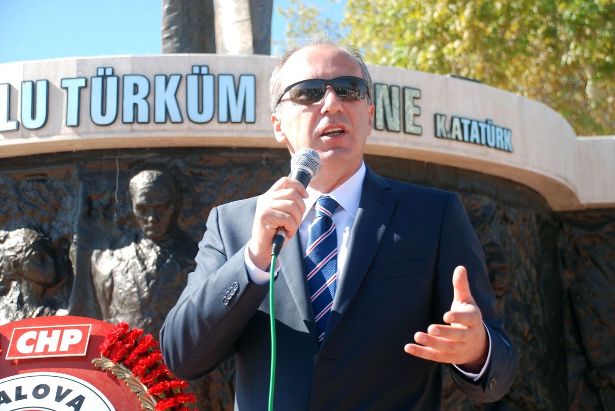 "Recep Evren ile Kenan Erdoğan Aynı Kişi"