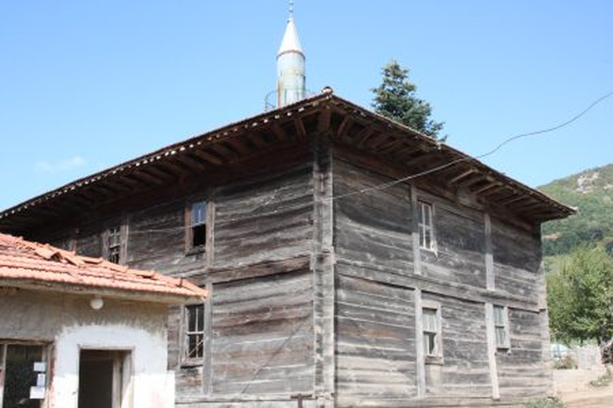 Çivisiz Camii Restore Edecek