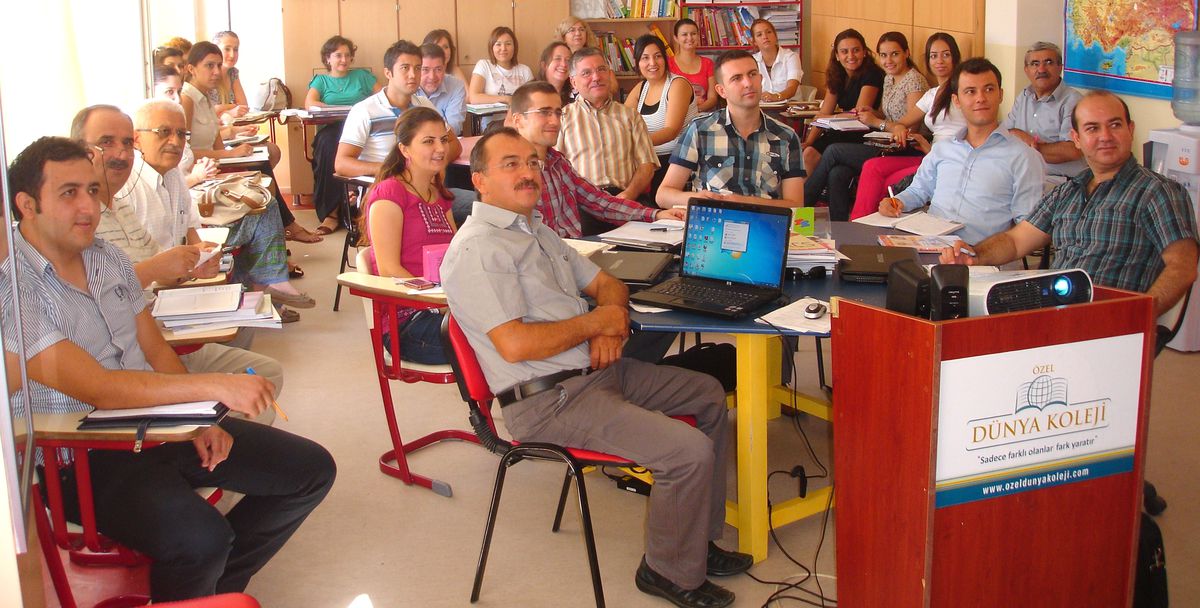 Dünya Koleji Öğretmenleri Yeni Eğitim Dönemine Hazır