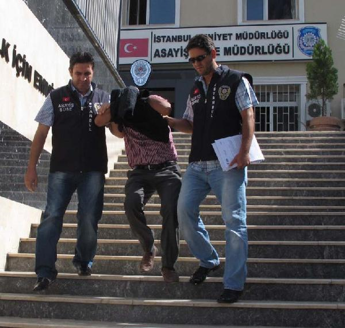 "Hayır İşi Yapacağım" Diye Dolandıran Zanlı Yakalandı
