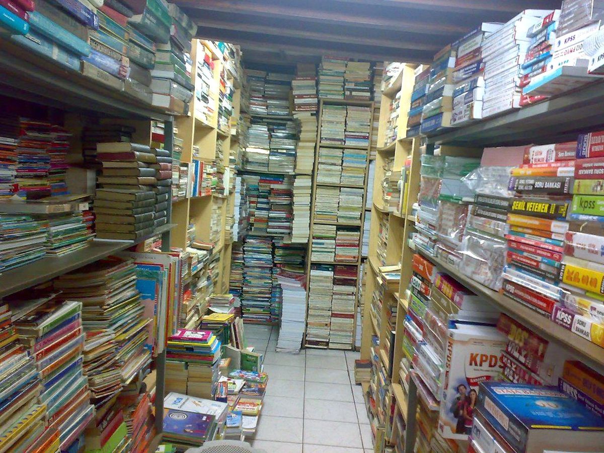 Korsan Kitap ve Cd Operasyonu