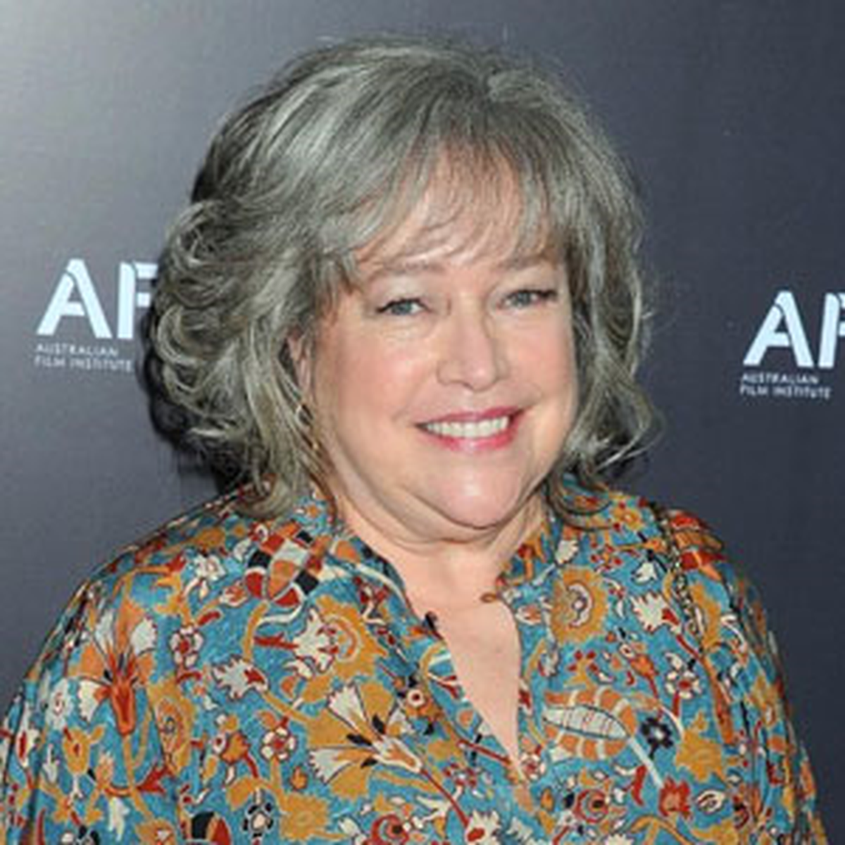 Oscar Ödüllü Oyuncu Kathy Bates Kanser