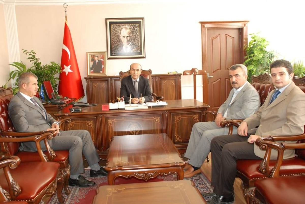 Park Hospital Hastanesi Yönetiminden Vali Demirtaş\'a Ziyaret