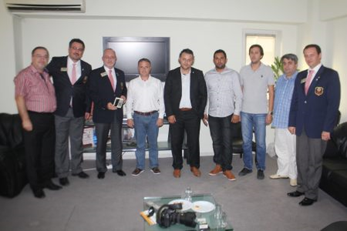 Rotary\'dan SASİAD\'a Ziyaret