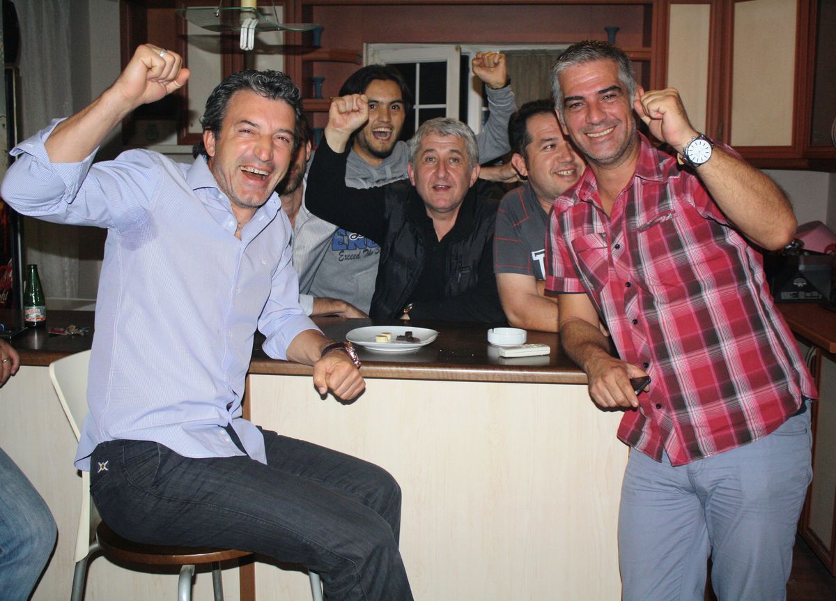 Serhat Güller\'in Milli Maç Sevinci