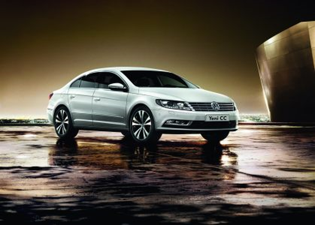 Yeni Volkswagen CC\'ler Podyuma Çıkıyor