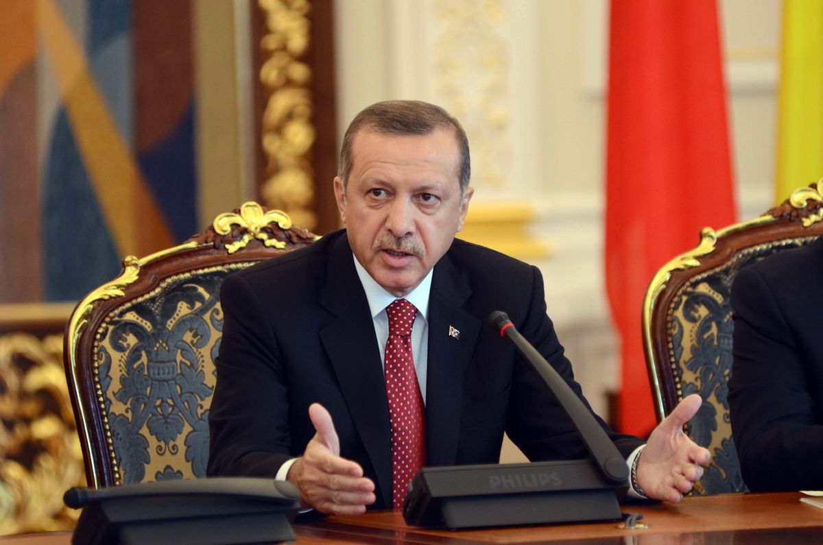 3başbakan Erdoğan: Olay Çok Kaygı Verici. Şiddetle Kınıyoruz