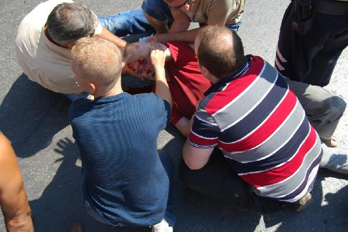 Alman Turist Çocuklara Çarpmamak İçin Kaza Yaptı