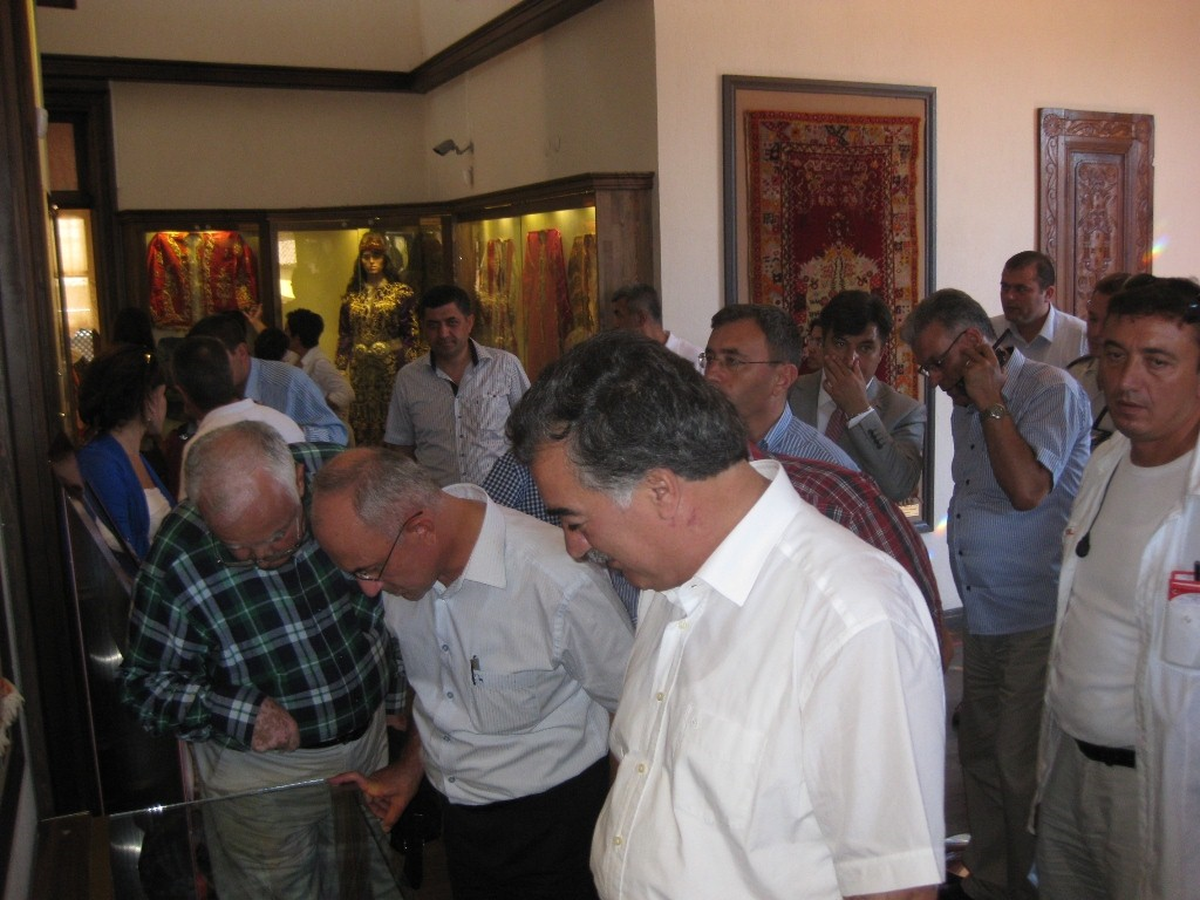 Aydın Protokolü Ödemiş\'i Gezdi