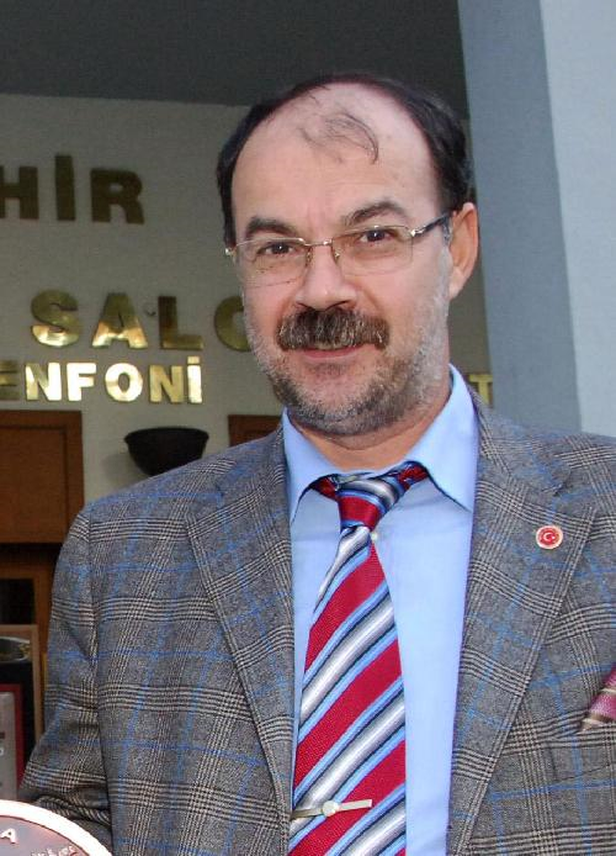 Aytaç Durak, \'Rüşvet Kaseti\' Nden Beraat Etti, Hakaretten Ceza Aldı