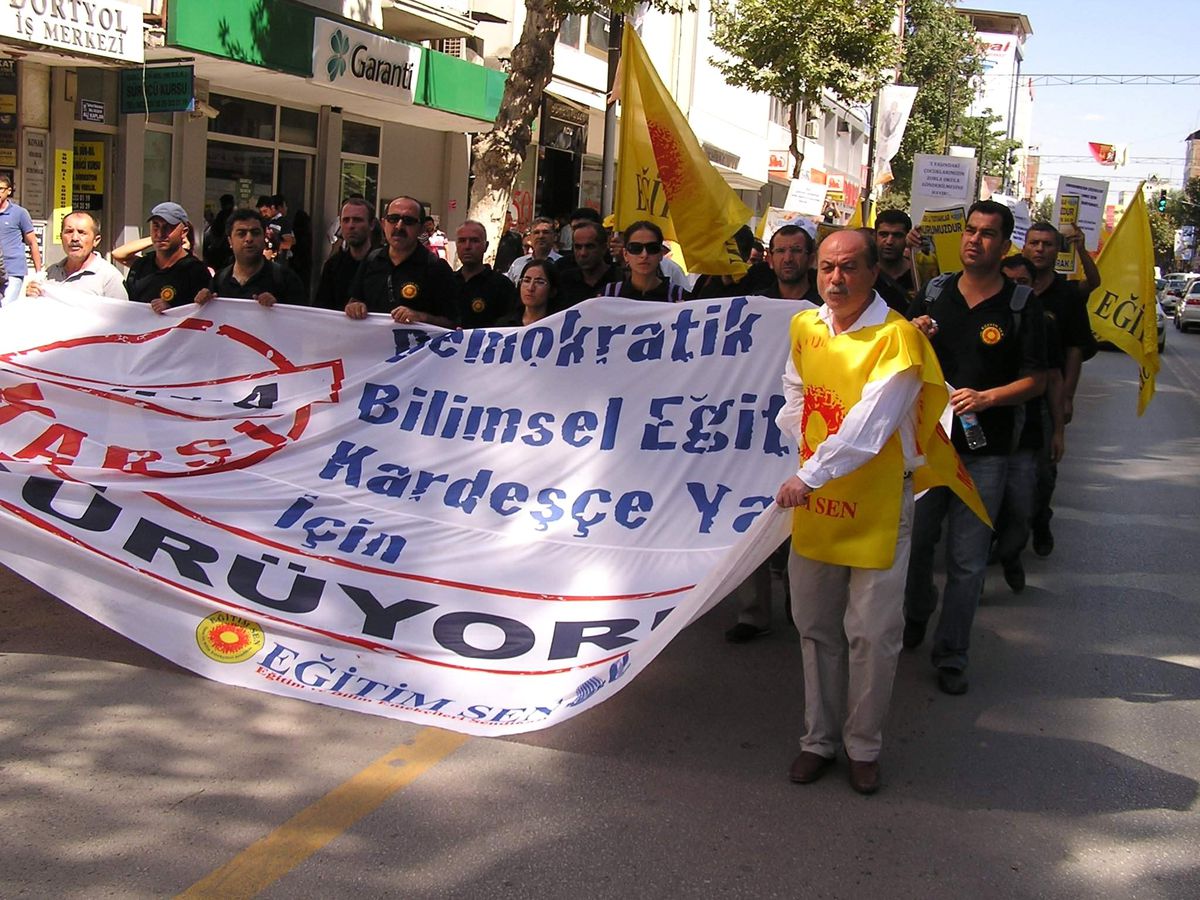 Eğitim Sen\'den "4+4+4" Protestosu